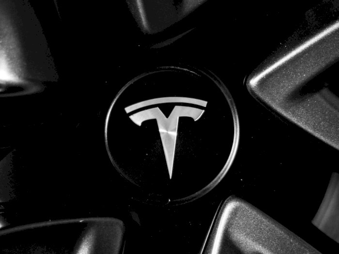 Tesla Recall Lagi Ratusan Ribu Mobil Buatannya, Kali Ini Karena Fitur Cruise Control
