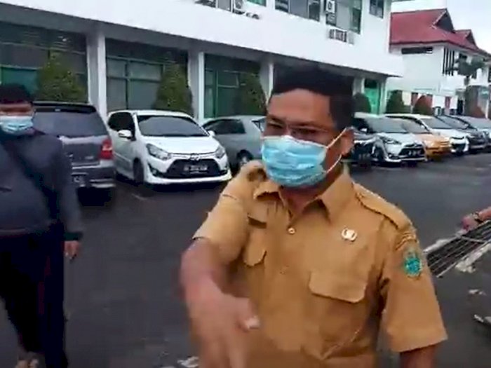 Viral Video Pegawai RSJ Tuntungan Bertindak Arogan ke Wartawan Seusai Liputan Vaksinasi