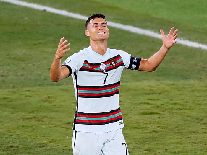 Ronaldo Jadi Orang dengan Penghasilan Tertinggi di Instagram, Raup Rp23 Milyar Per Posting