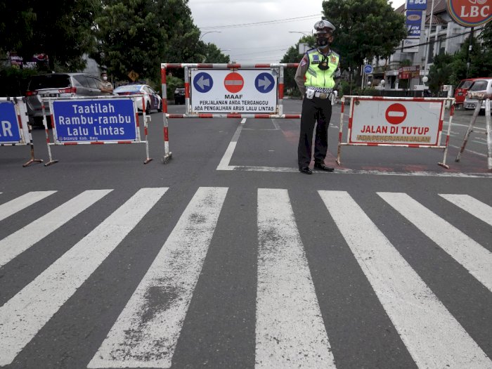 Pemerintah Sebut PPKM Darurat Jawa-Bali Hari Pertama Berjalan Lancar dan Tertib