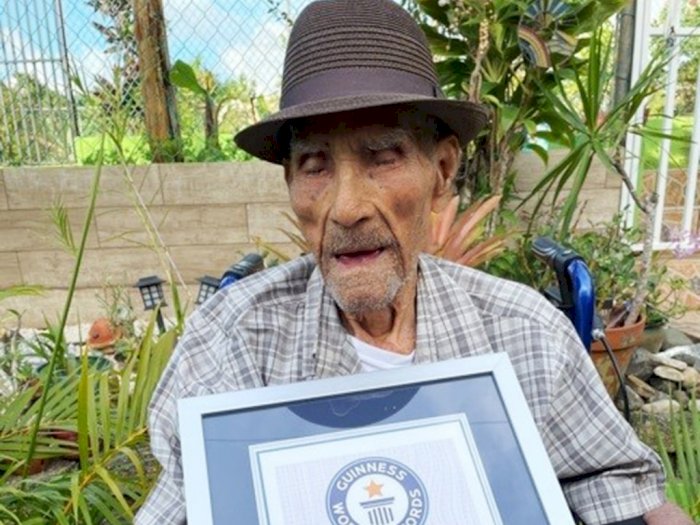 Berusia 113 Tahun, Inilah Sosok Pria Tertua di Dunia yang Pecahkan Rekor