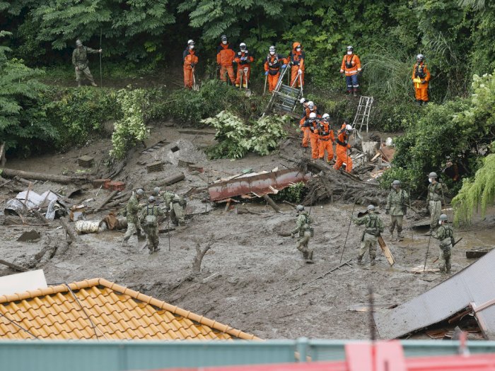 FOTO: Hujan Lebat Berujung Longsor Melanda Jepang, 3 Orang Tewas dan 113 Hilang
