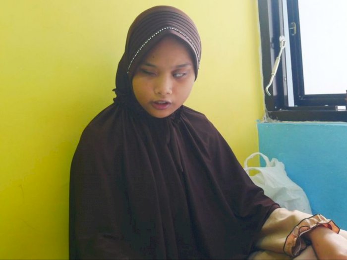 Idap Tunanetra 13 Tahun, Gadis Ini: 'Walaupun Tak Bisa Melihat, Saya Ingin Jadi Hafidzah'