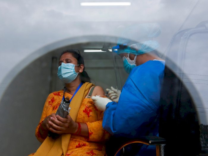 Dokter di India Ditangkap Atas Penipuan Vaksin Covid-19 Palsu, Korbannya Lebih dari 2.000