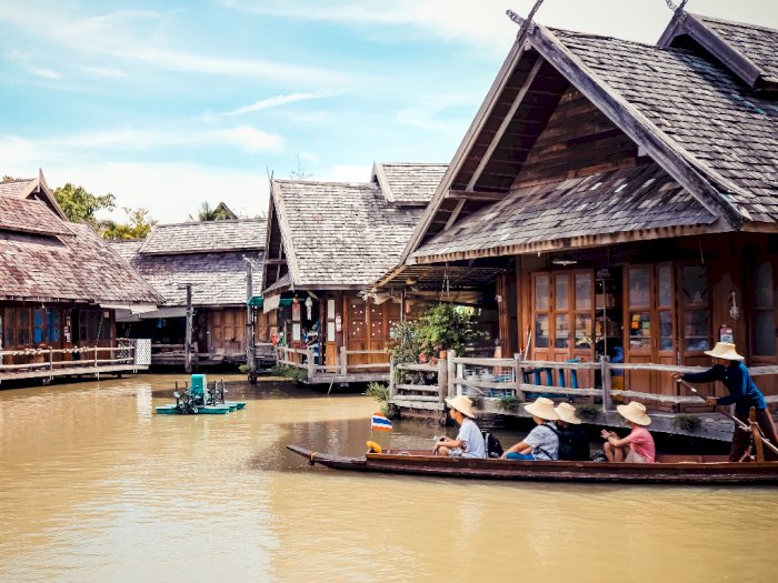 Thailand Tengah Pertimbangkan Buka Pintu Perbatasan untuk Turis Asing