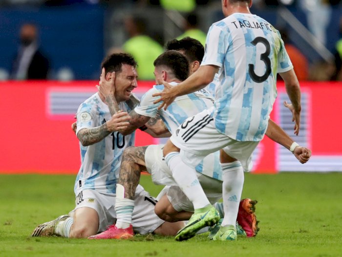 Video Messi Nangis saat Argentina Juara Copa America 2021, Bersimpuh di Lapangan