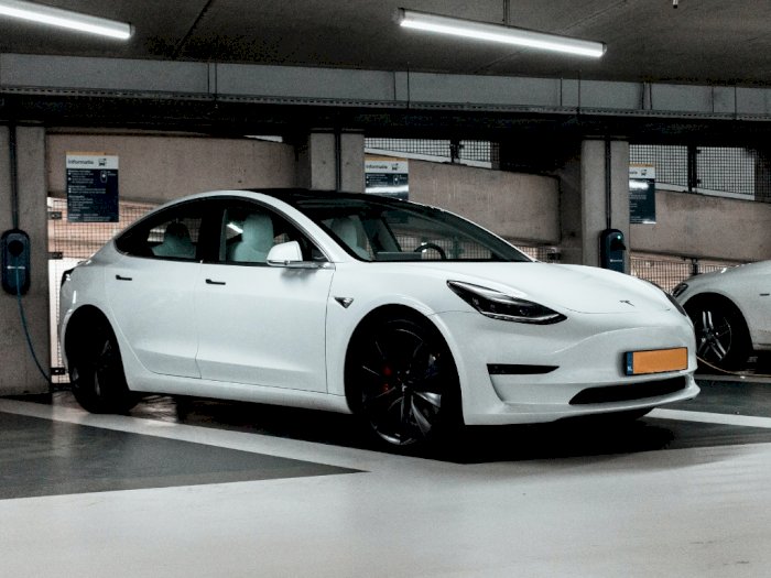 Tesla Luncurkan Model Y Versi Murah di Tiongkok, Tak Sampai Rp650 Juta!