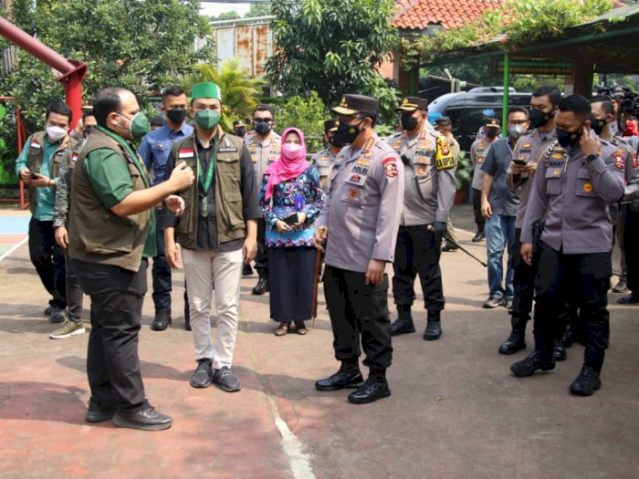 Tinjau Vaksinasi di SMAN 38 Jakarta, Kapolri: Anak-anak Antusias Divaksin