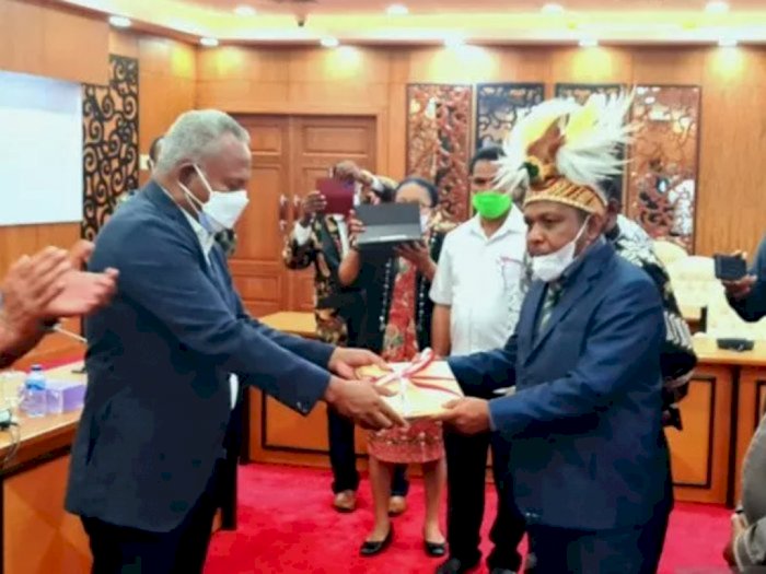UU Otsus Papua Baru Bakal Bentuk Badan Khusus, Ketua Pansus: Simbol Istana Hadir di Papua