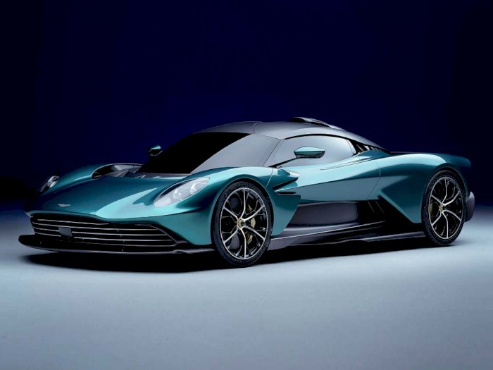 Versi Produksi dari Aston Martin Valhalla Miliki Mesin Hybrid V8 Bertenaga 937 HP
