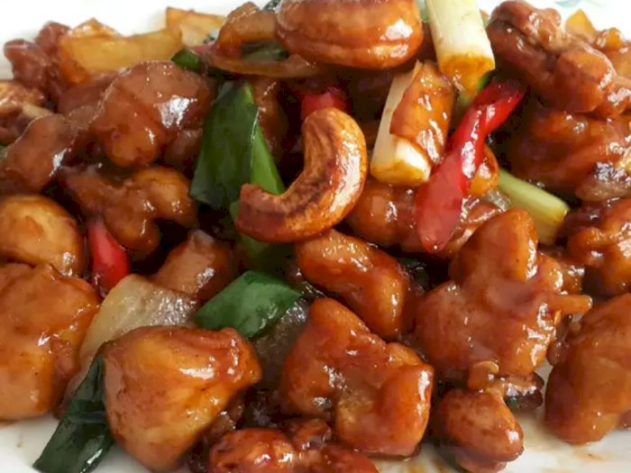 Menikmati Kung Pao Chicken Yang Bisa Kamu Bikin di Rumah