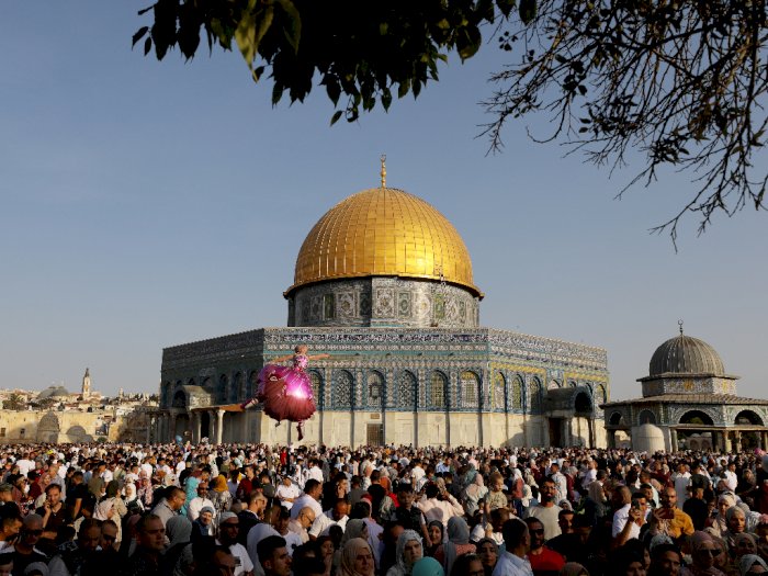 Umat Muslim Salat Iduladha di Al-Aqsa dengan Aman, Israel: Kami Terus Jaga Hak Beribadah