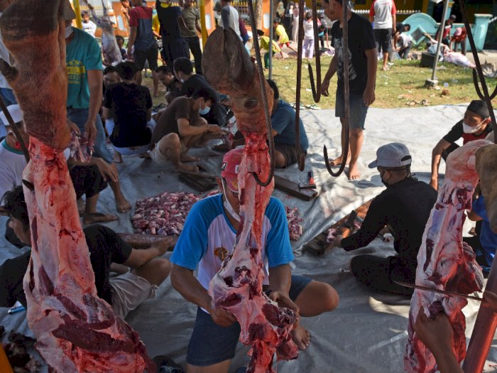 Pembagian Daging Kurban di Medan Diantar Langsung ke Penerima, Polisi Ikut Bantu