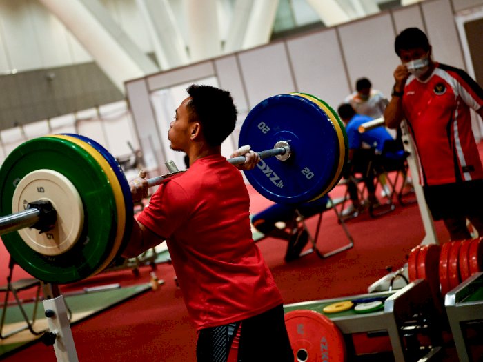 FOTO: Latihan Timnas Angkat Besi Indonesia