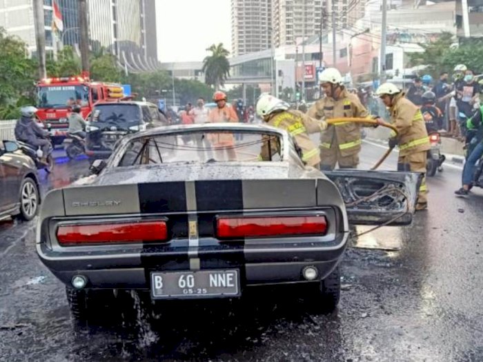 Viral Mobil Mustang terbakar di Pondok Indah, Kerugiannya Capai Rp2 M