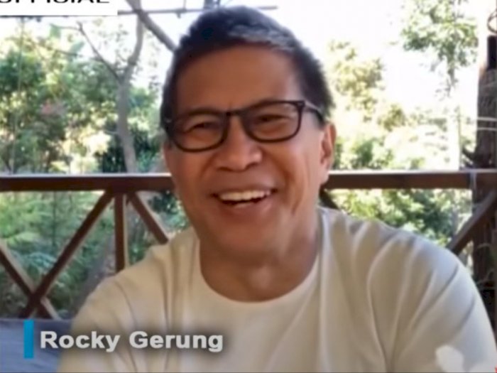Baliho 'Buy 1 Get Free 1 Kecuali Presiden', Rocky Gerung: Karena Demonstrasi Dilarang