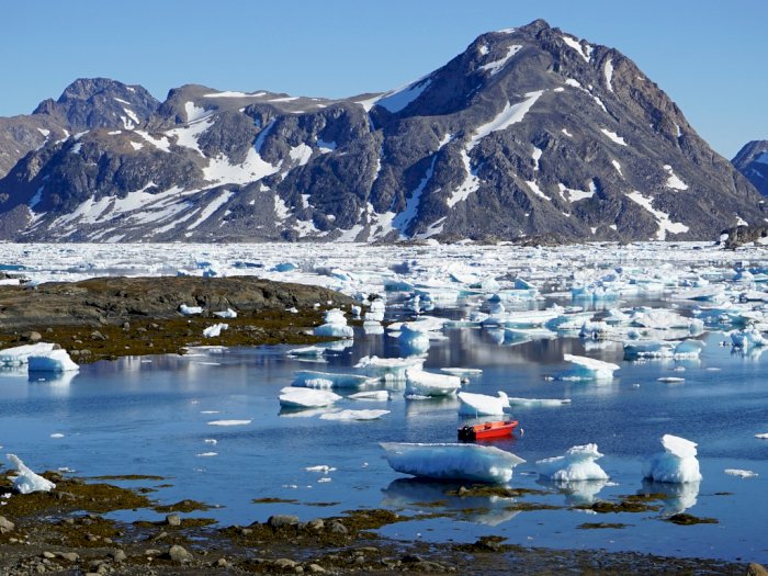 Duh! Lapisan Es Greenland Alami Pencairan Dahsyat Selama Gelombang Panas