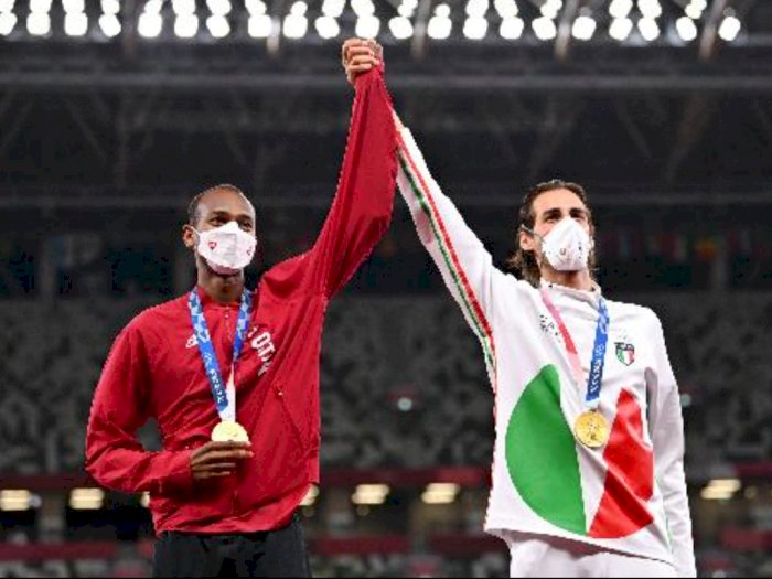 Video Mengharukan Atlet Qatar & Italia Berbagi Emas Olimpiade, Pertama Kali Sejak 1908