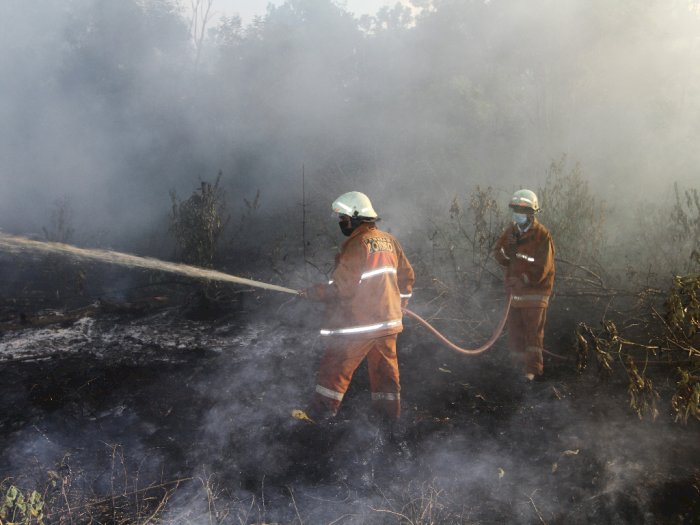 FOTO: Kebakaran Lahan Gambut di Pontianak