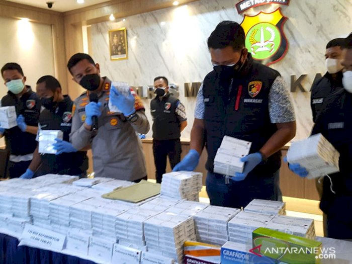 Kasus Penimbunan Obat Covid di Jakbar, Polisi Tahan Komisaris Utama PT ASA