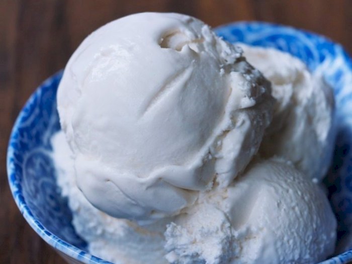 Cara Mudah Membuat Coconut Ice Cream