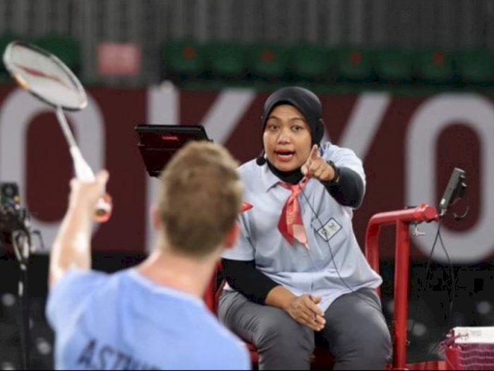 Jadi Wasit di Olimpiade, Guru SD di Surabaya Ini Ngaku Awalnya Nggak Paham Badminton
