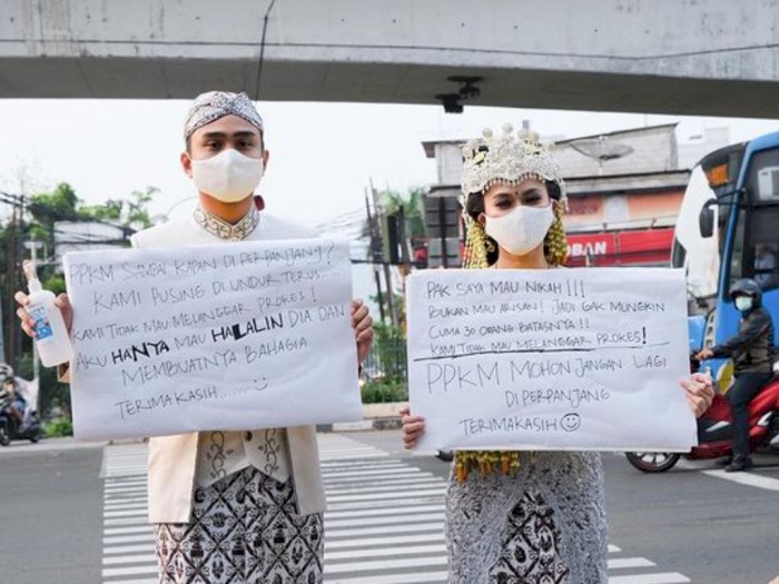 Lutfi Agizal Turun ke Jalan Pakai Baju Pengantin: PPKM Jangan Diperpanjang, Kami Mau Nikah