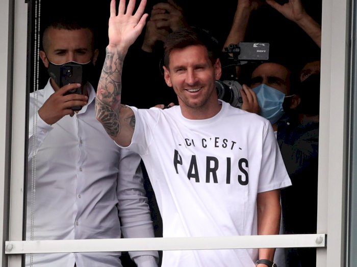 Resmi Gabung di PSG, Messi Kenakan Nomor Punggung 30