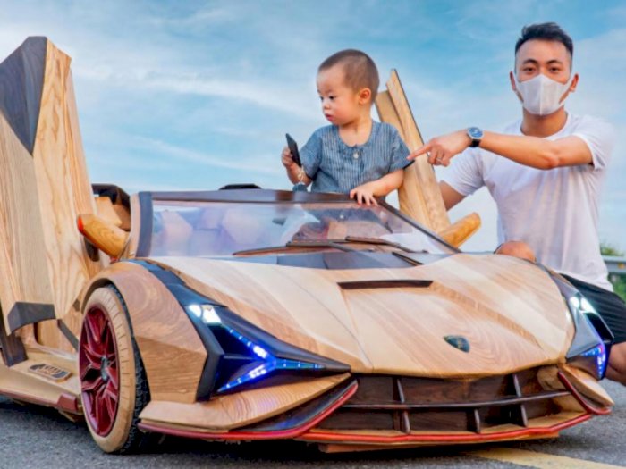 Ayah Paling Keren, Pria Ini Sukses Buat Lamborghini Listrik Kayu Demi Bahagiakan Putranya