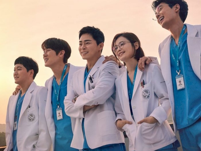 Drama Korea Hospital Playlist 2 Bakal Absen Tayang karena Piala Dunia