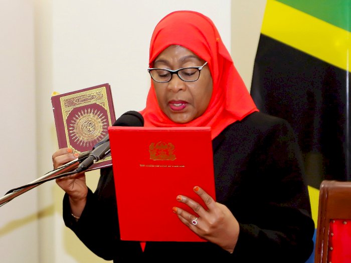 Presiden Tanzania Dikecam Setelah Mengatakan Pesepakbola Wanita Punya Payudara Rata