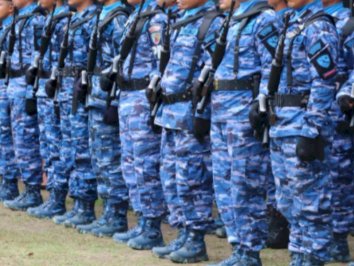 Gawat! Perwira TNI AU Dikeroyok Warga di Garut, Diduga Arogan Acungkan Golok ke Warga