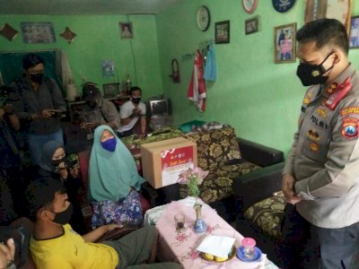 Kapolresta Malang Kota Bagikan Bansos ke Korban Kecelakaan Hingga Difabel