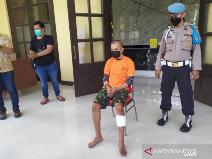 Wanita Tewas Dibungkus Selimut di Bandung, Ditusuk  65 Kali