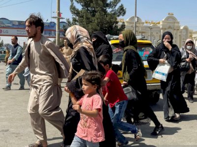Taliban Minta Seluruh Tenaga Kesehatan Perempuan Kembali Bekerja