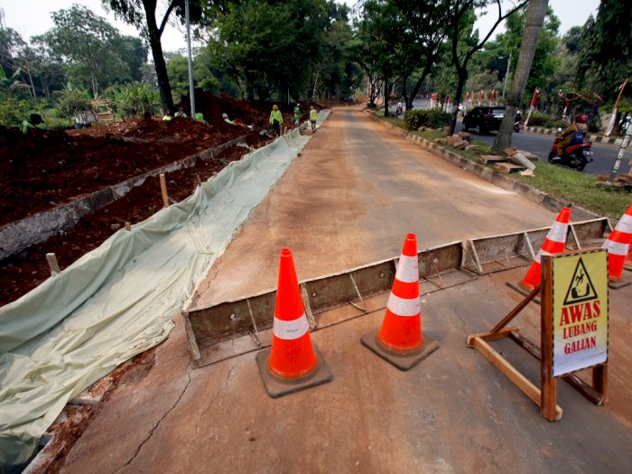 FOTO: Penataan Jalur Pedestrian di Kabupaten Bogor
