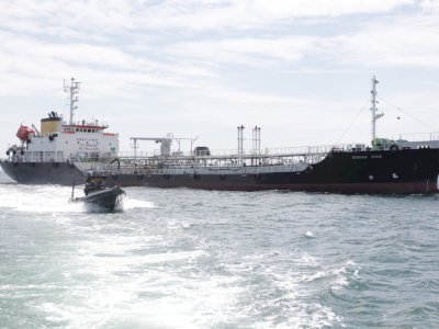 Mengangkut Minyak Hitam 4600 Ton Tanpa Izin, TNI AL Tangkap Kapal Tanker Berbendera Panama