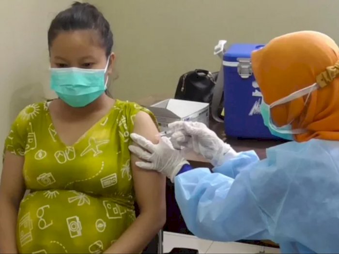 Merasa Aman, Puluhan Ibu Hamil di Sumut Sudah Disuntik Vaksin COVID-19