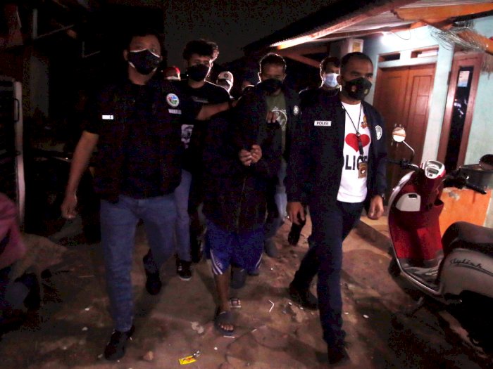 FOTO: Polisi Tangkap Bandar Sabu Kasus Coki Pardede