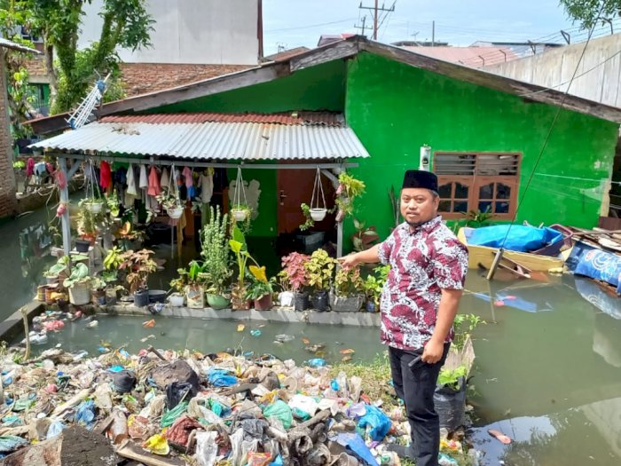 Buruknya Penataan Drainase, Warga Jalan STM Lapor Soal Banjir Ke DPR Medan