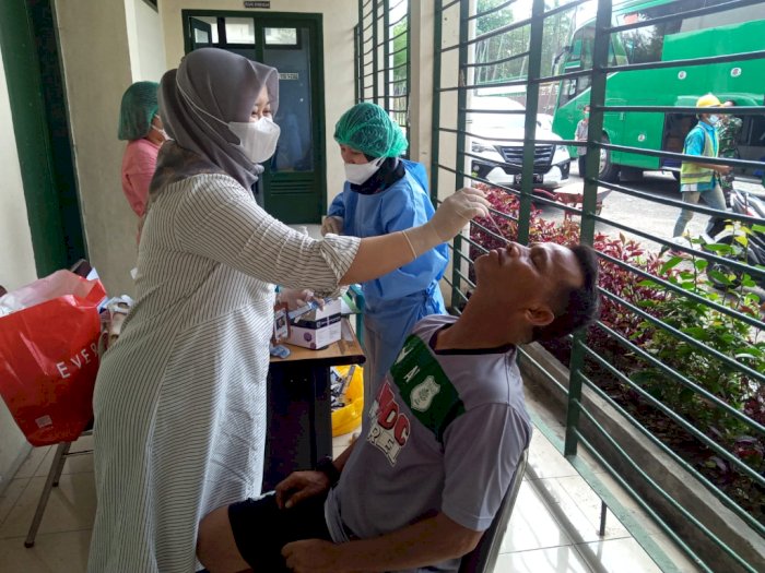 Jelang Uji Coba di Pekanbaru, Skuad PSMS Lakukan Swab Antigen