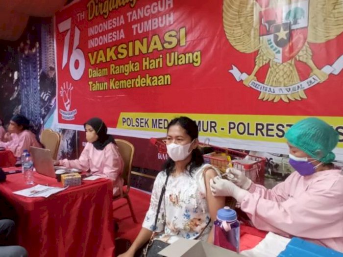 Warga Merasa Senang, Polsek Medan Timur Gelar Vaksin Merdeka Dosis Dua