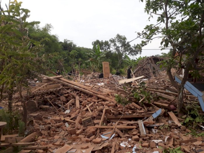 Bom Ikan Meledak, Rumah Warga di Pasuruan Hancur Rata dengan Tanah, 2 Tewas