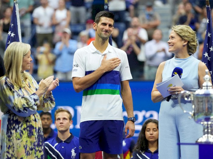 Riuh Tepuk Tangan Penonton untuk Novak Djokovic Meski Gagal Sapu Bersih Grand Slam 2021