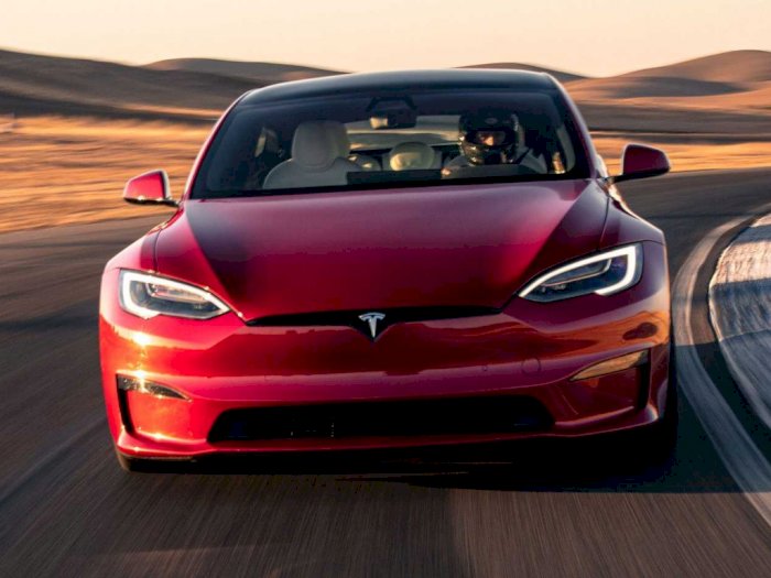 Tesla Model S Plaid Pecahkan Rekor Dunia Sebagai EV Tercepat di Jerman