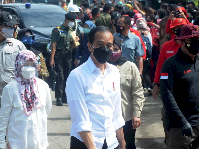 FOTO: Presiden Jokowi Tinjau Vaksinasi COVID-19 di Klaten