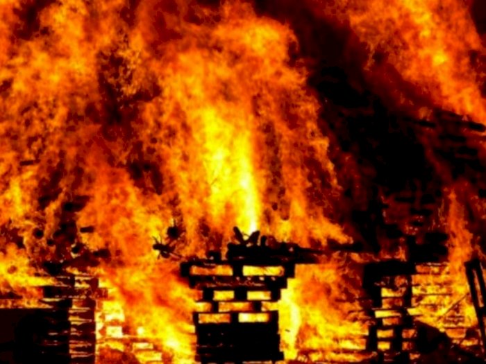 Terjadi Kebakaran di Pasar Baso Agam, Puluhan Kios Ludes Kerugian Hingga Rp2,5 miliar