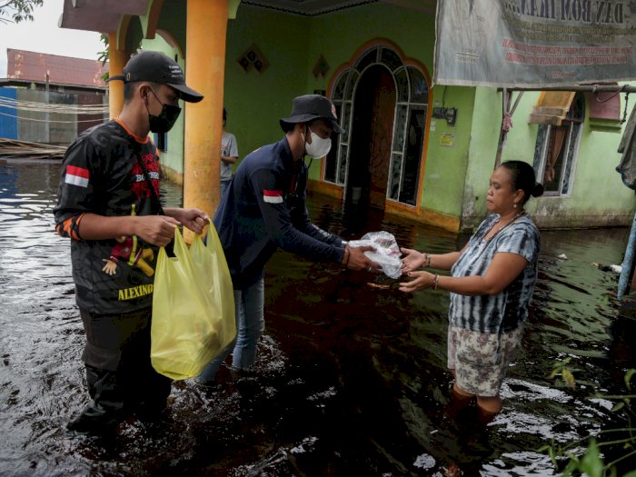 FOTO: Bantuan Logistik Untuk Korban Banjir di Palangkaraya