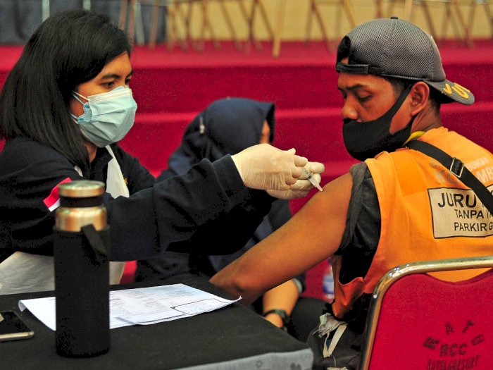 Partai Gerindra Targetkan Setengah Juta Dosis Vaksin untuk Masyarakat Indonesia