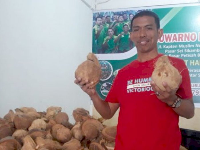 Tukang Kukur Kelapa Ditunjuk Bobby Jadi Dirut PD Pasar, Ini Hal Pertama yang Dilakukannya